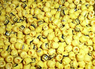 LEGO head : Study reveals how long it takes for to pass through adult human digestive tract