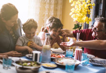 Study has revealed that teenagers and young adults who sit down for family dinners are more likely to have healthier eating habits