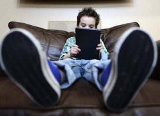 Childrens’ brains : Heavy screen time show to impact premature thinning of the cortex