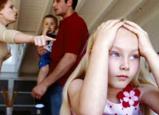 Fathers post-natal depression it is linked to emotional problems for their teenage daughters