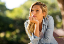 Future families : How young women view men affects how they imagine their future selves