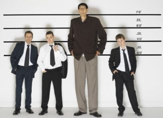 Short people have more chances to die than taller ones