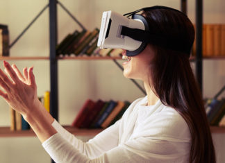Virtual reality : People think and behave differently in real life