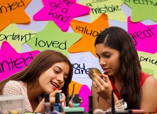 Teenagers who regularly eat breakfast with their parents have a more positive body image