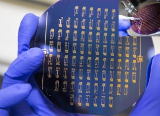 Researchers have developed a chip made of carbon nanotubes that can detects tumor cells in 100 percent of blood samples