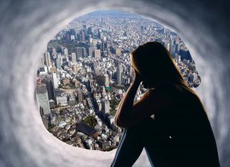 There are some positive impacts on mental health for those who live in big cities