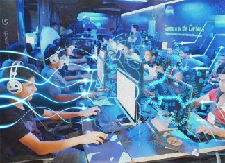 Expert players of real-time strategy games have faster information processing
