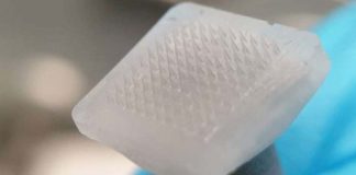 Cryomicroneedles: the new intradermal therapeutic cell delivery