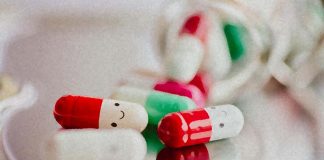 The use of antidepressants is not associated with significantly better health-related quality of life
