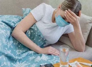 Females are significantly more likely to suffer from long COVID than males