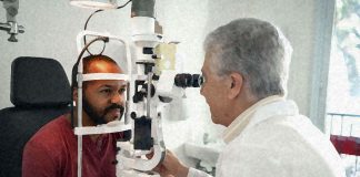 Primary open angle glaucoma : Black patients are at greater risk of advanced vision loss than white