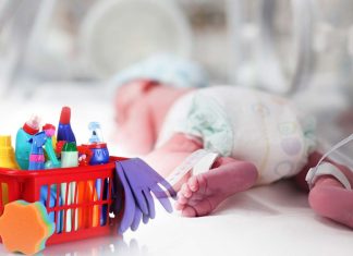 Chemicals that accumulate in the vagina may contribute to spontaneous preterm birth