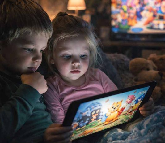 The Invisible Babysitter: AI-Generated Content, Algorithmic Feeds and the Cognitive Cost for Children